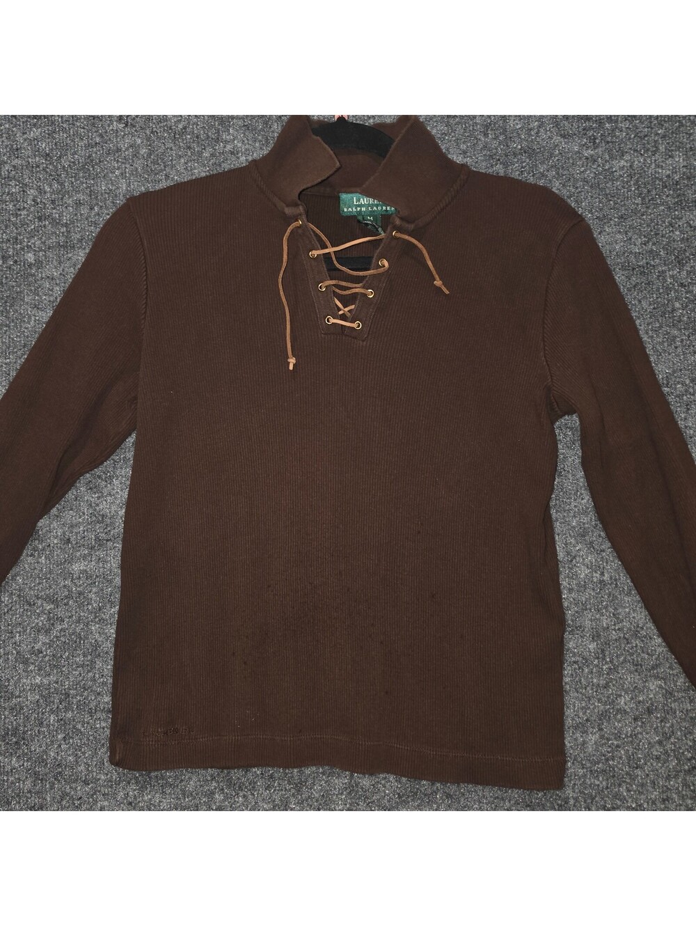 RL40. Vintage Lauren Ralph Lauren Brown Ribbed Lace Up Polo Top Medium Y2K